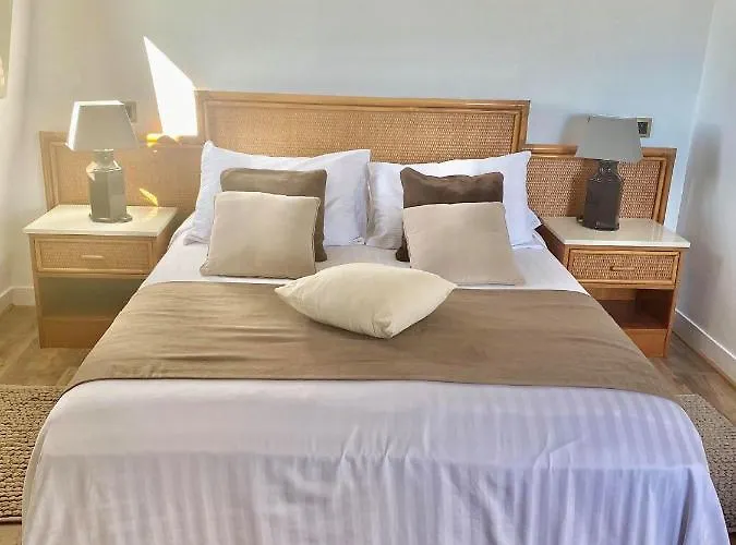 Le Relais Du Haras - Deauville 3* Touques