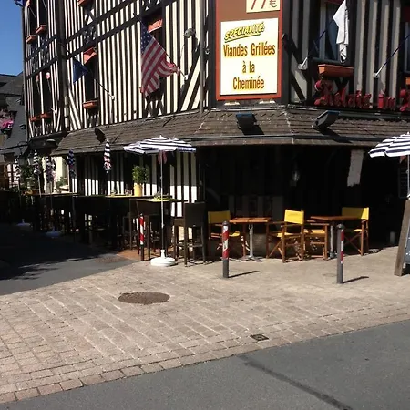 Le Relais Du Haras - Deauville 3* Touques