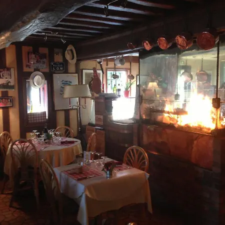 Le Relais Du Haras - Deauville Hotel 3*