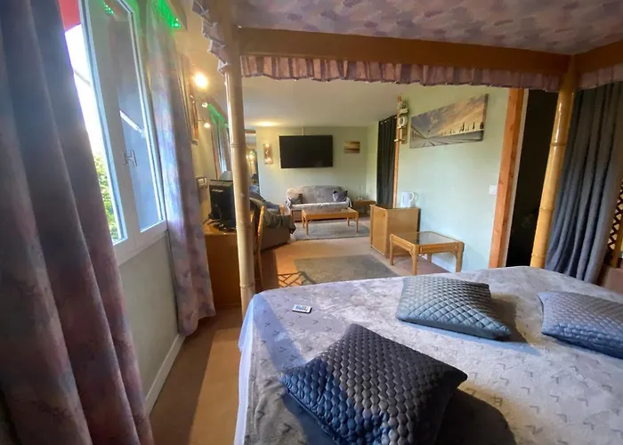 Le Relais Du Haras - Deauville 3* 뚜끄